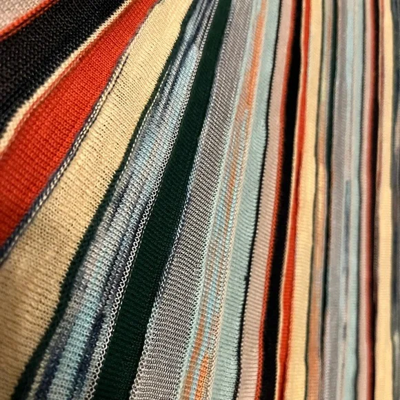 Great Moth multi color sweater skirt. - Picture 4 of 6